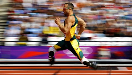 开云体育官网-锡安末节狂飙导演逆转，掘金险胜深圳诠释冠军底蕴