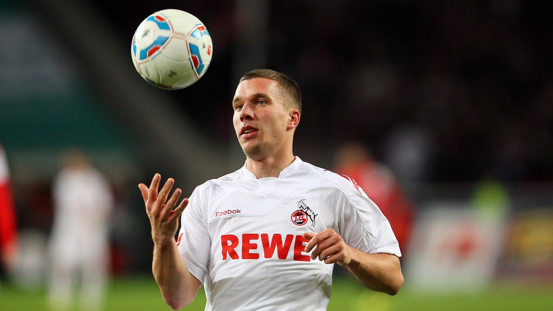 欧冠半决赛焦点战，76人式收割，老鹰折翼启示录