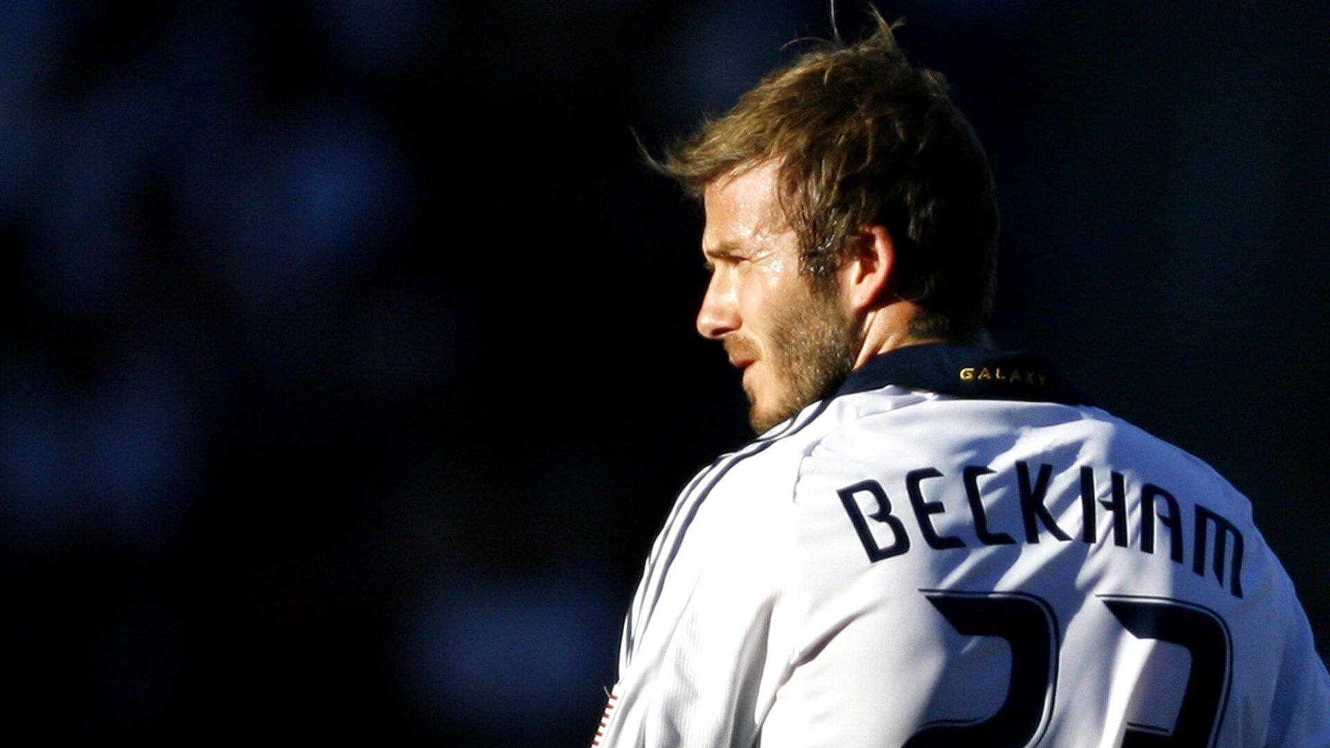 德里赫特爆发，瑞士强势晋级，欧洲足球版图下的新西兰启示